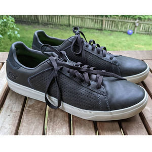 Skechers GOGA MAX Size 9.5 Gray  Mens Leather Sneakers ON-THE-GO Quick Fit 54323